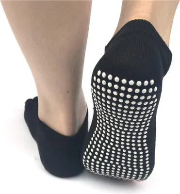 Produktbild von Rutschfeste Yoga Socken Damen ohne Zehen – Pilates & Ballett Socken mit Silikonsohle, Atmungsaktive Baumwolle Workout Socken für mehr Halt & Gleichgewicht