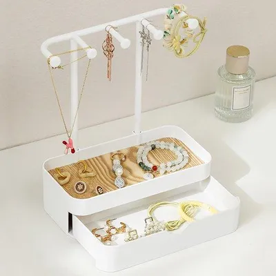 Produktbild von Sicherheitsbox mit Ladebuchsen, Schmuckstandard mit 5 Haken und Bodenplatte, dekorativer Kettenstandard mit 20 Schmuckfächern, kompakter Schmuckhalter für Ketten, Ohrringe, Armbänder, Ringe, Uhren, weiß