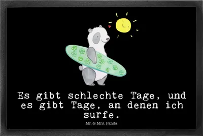 Produktbild von Mr. & Mrs. Panda fußmatte Panda Surfen 40 x 60 cm - Schwarz - Geschenk, Schmutzfangteppich, Wellenreiten, Schmutzmatte, Sauberlaufmatte, Bodenvorleger, Surfschule