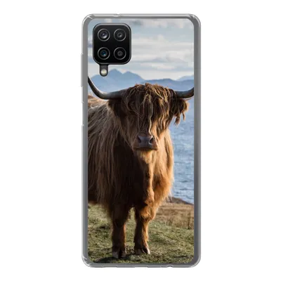 Produktbild von MuchoWow® Handyhülle Schutzhülle Hülle für Samsung Galaxy A12 Schottische Highlander - Bergen - Meer Silikon Softcase Handy Hülle - Bild