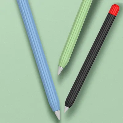 Produktbild von Silikonhülle kompatibel mit Apple Pencil (1. Generation), inklusive Stiftschutzhülle und zweifarbiger Stiftkappe