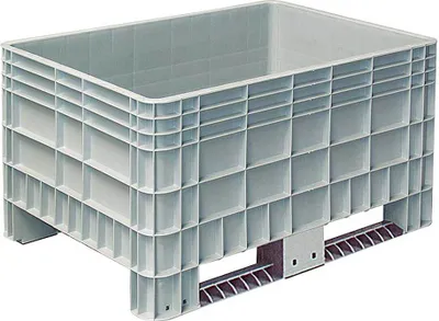 Produktbild von Palettenbox mit Außenrippen und 2 Kufen, LxBxH 1170 x 800 x 650 mm, grau