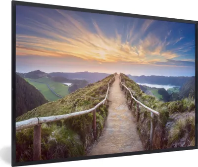 Produktbild von MuchoWow® Gerahmtes Poster Berge - Natur - Weg 90x60 cm - Poster mit Schwarzem Bilderrahmen Wandposter Rahmen Foto Bilder - Fotorahmen - Foto-Plakat
