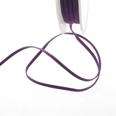 Produktbild von Lederband - col. 44 aubergine - 3 mm Breite - 25 m auf der Rolle - 18000-3-44