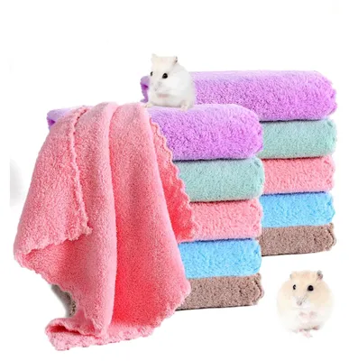 Produktbild von 10 Stück Kleintier-Plüschbetten, Fleece-Käfigeinlagen für Meerschweinchen, Hamster, Kaninchen, Hasen, Chinchillas, Eichhörnchen und Igel, 30 x 30 cm