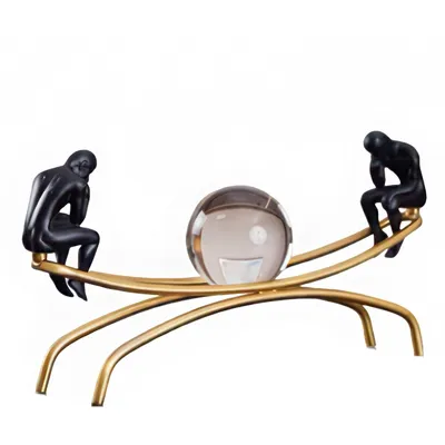 Produktbild von Statue des denkenden Mannes mit Kristallkugel-Skulptur, Dekoration für das Home Office, Wohnzimmer, Schreibtisch