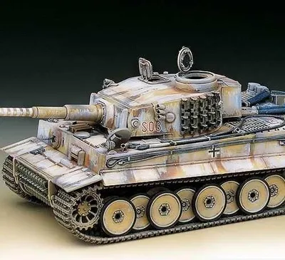 Zdjęcie produktu dla Zestaw modelarski czołg 13264 - TIGER-I WWII TANK "EARLY-EXTERIOR MODEL" (1:35)