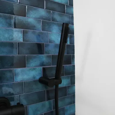 Image de Luisa combiné support de douche noir 3 pièces Essebagno