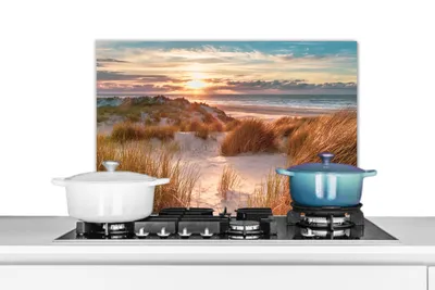 Produktbild von KitchenYeah®  Spritzschutz Küche - Küchenrückwand - Wandschutz für Herd und Spüle - Düne - Pflanzen - Sonnenuntergang - Strand - Meer 60x40 - Alu-Dibond (Alternative zum Spritzschutz aus Glas) - Hitze