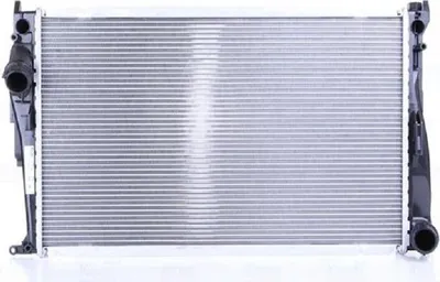 Produktbild von NISSENS 60832 Kühler Wasserkühler Motorkühler für BMW 3 Touring (E91) 3 Limousine (E90) X1 (E84) 3 Coupe (E92) 3 Cabrio (E93)