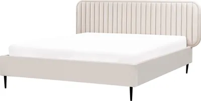 Produktbild von BELIANI Polsterbett Beige Samtbezug mit Lattenrost 160 x 200 cm Hohes Kopfteil Gesteppt Schwarze Metallbeine Modernes Schlafzimmer Doppelbett Ehebett