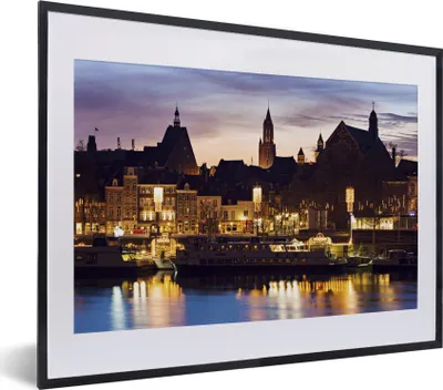 Produktbild von MuchoWow® MuchoWow® Gerahmtes Poster Licht - Wasser - Maastricht 40x30 cm - Poster mit zchwarzem Bilderrahmen - Bilderrahmen - Poster im Rahmen