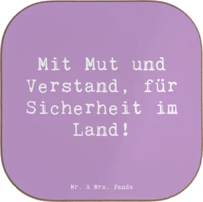 Produktbild von Mr. & Mrs. Panda Tassenuntersetzer Spruch Polizist Mut Verstand - Lavendeltraum - Geschenk, besondere Momente, Dankeschön, Bedanken, Holzuntersetzer, Coaster, Held