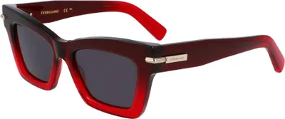 Produktbild von Ferragamo SF2031S Gradient dark red transparent 52/17/145 Damen Sonnenbrillen