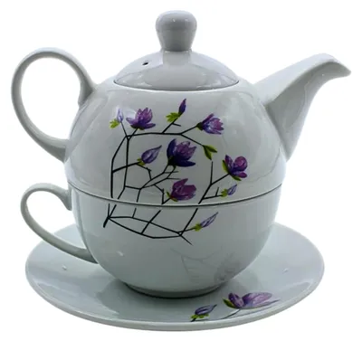 Produktbild von Porzellankanne, Tea for one Set, Servierkanne für Tee, Teekanne, Teeservice, Teetasse mit Teekanne, Teekannen-Set Blumen in Weiß und Lila, L/B/H 15 x 15 x 16 cm.