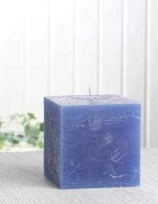 Obrázok produktu pre Modrá rustikálna sviečka v tvare stĺpa, rozmer 7,5 x 7,5 x 7,5 cm