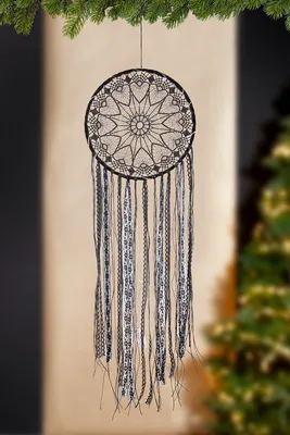 Produktbild von Gilde Traumfänger (LED), "Mystical", Mandalamotiv, Stoff, schwarz, VE 2, L. 0.5 cm, B. 26 cm, H. 86 cm 26404 4063387264041