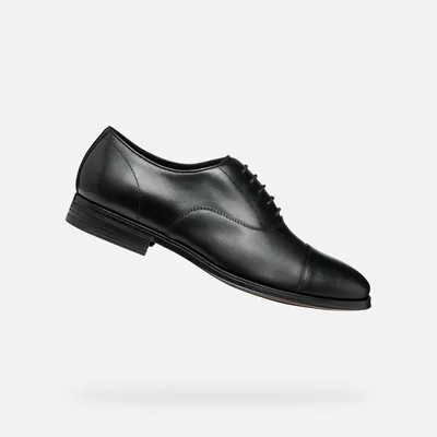 Productafbeelding van Geox zwarte herenformele schoenen, model Rezzonico, maat 41