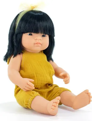 Produktbild von Miniland Puppe asiatisches Mädchen 38cm - Lernspielzeug Puppe