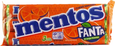 Produktbild von Mentos Fanta Kaudragees mit Orangengeschmack 3 Rollen (112,5g Packung)