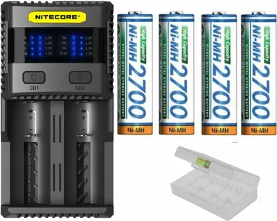Produktbild von Nitecore SC2 - 3 A Ladegerät  4 x Panasonic  Akku AA Mignon 2700 mAh  Box