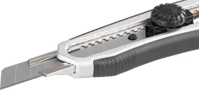 Obrázek produktu pro Nůž Strend Pro UKX-8100-2, 18 mm, odlamovací, s kolečkem, Alu/plast