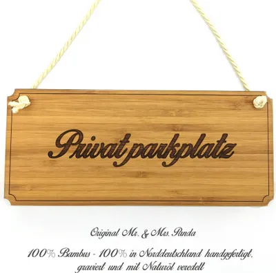 Produktbild von Mr. & Mrs. Panda Schild Privatparkplatz - Geschenk, Shabby, Graviert, Infotafel, Türschild Holz, Landhaus, Hinweisschild, Geschenkidee, Holzschild