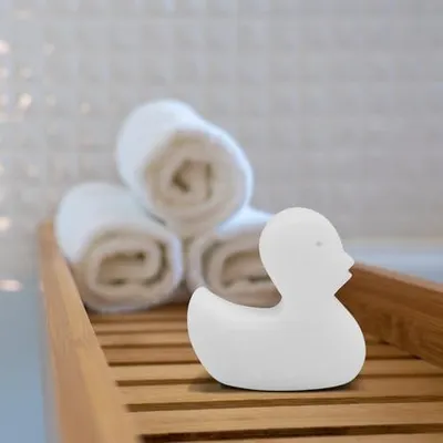 Productafbeelding van 6 vormstabiele, herbruikbare olieabsorberende sponzen voor het reinigen van zwembaden en spa's
