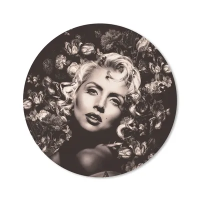 Produktbild von MuchoWow® Mauspad Mousepad Blumen - Schwarz - Weiß - Frau 40x40 cm - Mousepads - Maus Mat - Pad - Mausunterlage - Schreibtisch Accessoires