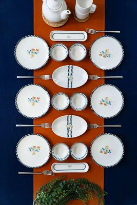 Produktbild von Hermia Concept, Hochwertiges Frühstücksset (16 Teile), 100% Porzellan | 6 Dessertteller (20 cm), 6 Platten (20 cm), 2 Platten (19 cm), 6 Schalen (10 cm) | Ideal für stilvolle Frühstücke.