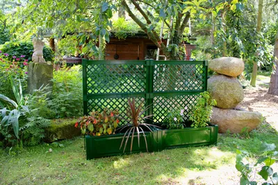 Produktbild von KHW Pflanzgefäß mit Sichtschutz-Spalier, 2er Set, Grün, Kunststoff, H 140 cm, B 100 cm, T 43 cm, 110 L