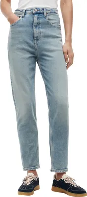 Productafbeelding van Tommy Jeans dames jeans, model Mom Tapered Fit, blauw (licht denim), maat 30W/28L