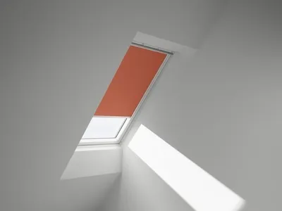 Obrázek produktu pro Zatemňovací roleta na střešní okno VELUX DKL M06 4564SWL