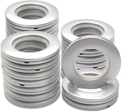 Zdjęcie produktu dla Srebrne kółka do zasłon 40 mm, 32 sztuki, do okien i kabin prysznicowych