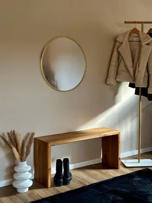 Produktbild von Sitzbank aus massiver Eiche – Holzbank für Flur & Esszimmer – 70 x 30 x 45 cm – Leinöl – handgefertigt