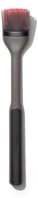 Image de Brosse à barbecue en silicone, gris-rouge / OXO
