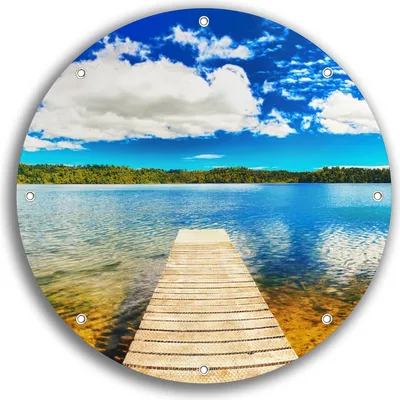 Produktbild von Wallario rundes Outdoor-Poster für Garten oder Balkon, Motiv Klarer See mit Steg - Blauer Himmel, 30 cm Durchmesser