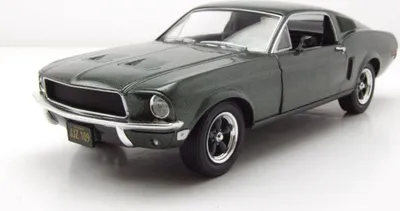 Produktbild von Greenlight Collectibles 84038 Ford Mustang GT 1968 grün metallic Bullitt Look-a-like 1:24