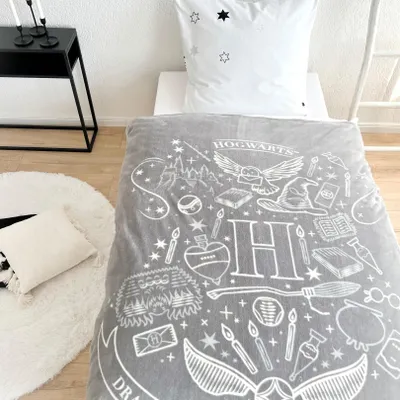 Produktbild von Harry Potter Decke 150x200 cm - Tagesdecke · Wohndecke · Fleecedecke · Kuscheldecke · Sofadecke für Hogwarts Fans