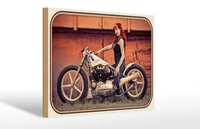 Produktbild von Holzschild Motorrad 30x20cm Biker Girl Frau Pin up