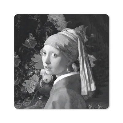 Produktbild von MuchoWow® Mauspad Mousepad Das Mädchen mit dem Perlenohrring - Johannes Vermeer - Schwarz und weiß 20x20 cm - Mousepads - Maus Mat - Pad - Mausunterlage - Desk Mat - Bureauartikeln