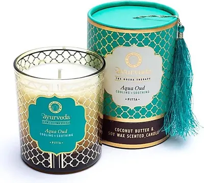 Produktbild von Pitta Aqua Oud Ayurveda Duftkerze – Packung mit 4 Stück – 200 g