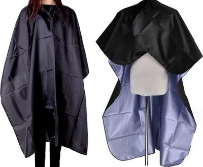 Produktbild von sada 2 kaderníckych plášteniek pre dospelých a deti so zapínaním na háčik - čierna kadernícka pláštenka 120 x 145 cm - nepremokavá XXL kadernícka pláštenka pre unisex - univerzálna pre kadernícky salón [2 kusy]