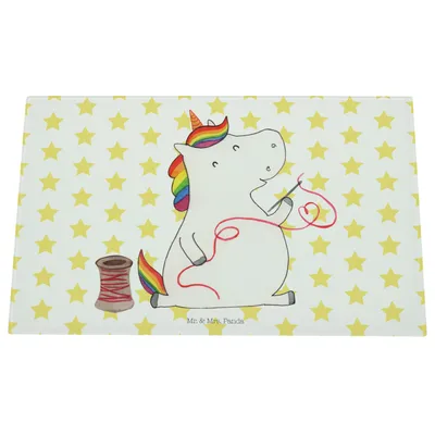 Produktbild von Mr. & Mrs. Panda Hackbrett Einhorn Näherin - Weiß - Geschenk, Einhörner, Schneidplatte Glas, Glasschneidebrett, Häkeln, Freundin, Unicorn, schneidbrett, Stricken, Nähen