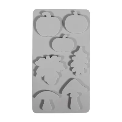 Produktbild von Rayher Silikon Gießform Kürbis, Pilz, Blatt, 14,5x26x1cm, 7 Formen, Box 1Stück