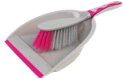 Zdjęcie produktu dla Zestaw odkurzacza ręcznego i łopatki do śmieci Deluxe – miotła z miękkim uchwytem, kompaktowa łopatka z gumową krawędzią. Idealny do kurzu i brudu. Doskonały do większości twardych powierzchni. Kolor: szary/różowy