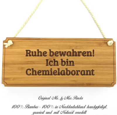 Produktbild von Mr. & Mrs. Panda Holzschild Chemielaborant - Geschenk, Werbeschild, Türschild, Schild, Büroschild, Shabby, Beruf, Berufsausbildung, Geschenkidee, Graviert, Firmenschild
