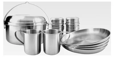 Produktbild von Camping-Kochgeschirr Set für vier Personen (12-teilig) - Edelstahl-Geschirr für Picknicks - Inklusive Topf, Pfanne, Tellern und Bechern (mit Deckel) - Schadstofffrei und lebensmittelecht