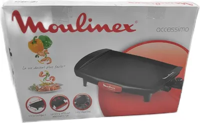 The image shows the packaging of a Moulinex grill plate, with the product visible on the box.