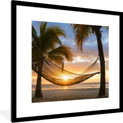 Produktbild von Poster mit Rahmen - Sonnenuntergang - Hängematte - Palme - 40x40 cm - Poster mit zchwarzem Bilderrahmen